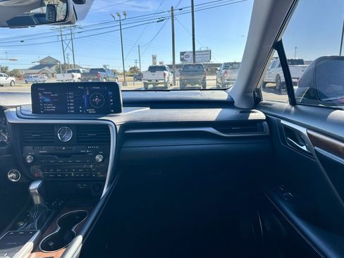 Used 2021 Lexus RX 350L FWD w/ Premium Package image 16