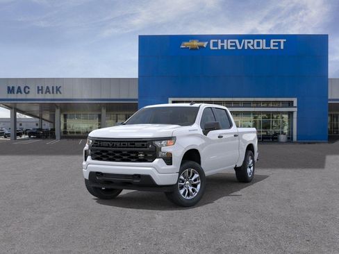 New 2026 Chevrolet Silverado 1500 Custom RWD image 8