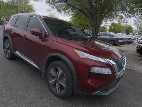 Certified 2023 Nissan Rogue SL w/ SL Premium Package image 8