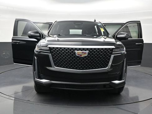 Used 2023 Cadillac Escalade ESV Premium Luxury AWD/4WD image 33