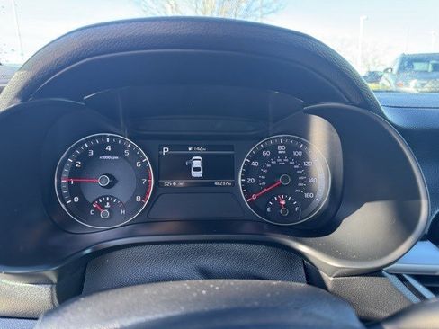 Used 2023 Kia Forte LXS image 13