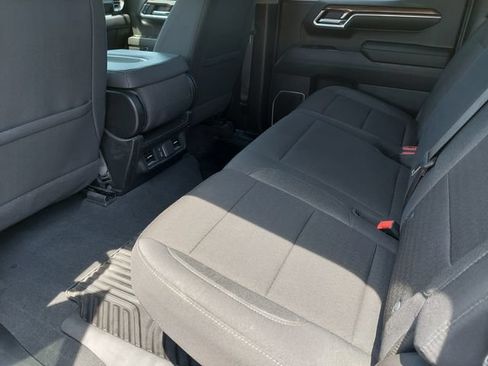 Used 2024 Chevrolet Silverado 1500 LT AWD/4WD image 31