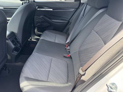 Used 2025 Kia Seltos LX AWD/4WD image 15