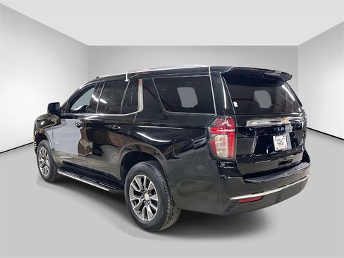 Used 2023 Chevrolet Tahoe LT w/ Luxury Package image 3
