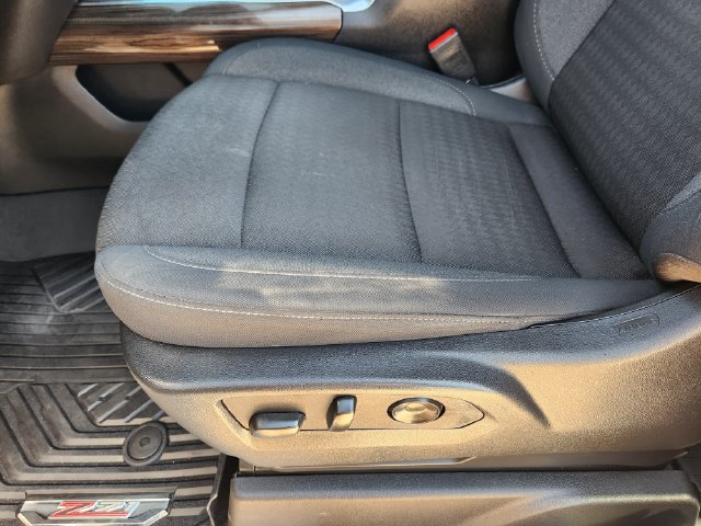Used 2025 Chevrolet Silverado 1500 RST AWD/4WD image 24