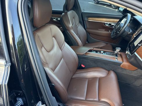 Used 2019 Volvo S90 T6 Inscription w/ Advanced Package AWD/4WD image 45