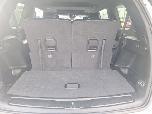 Used 2023 Jeep Grand Cherokee L Laredo image 19