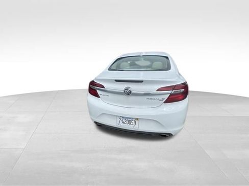 Used 2016 Buick Regal AWD image 11