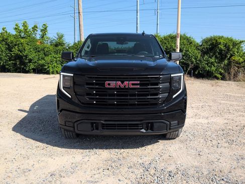 New 2026 GMC Sierra 1500 Pro w/ Graphite Edition AWD/4WD image 9