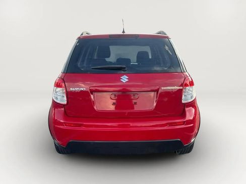 Used 2010 Suzuki SX4 Hatchback FWD image 13