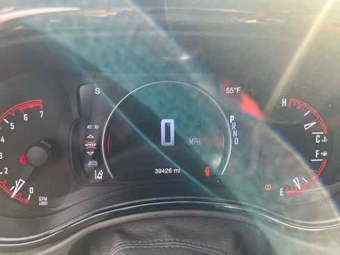 Used 2023 Dodge Durango R/T w/ Hemi Orange Plus Package image 23