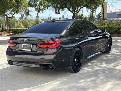 Used 2019 BMW 740i w/ M Sport Package RWD image 3