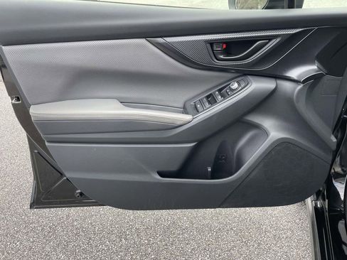 Used 2021 Subaru Crosstrek 2.5i Sport w/ Moonroof Package image 13