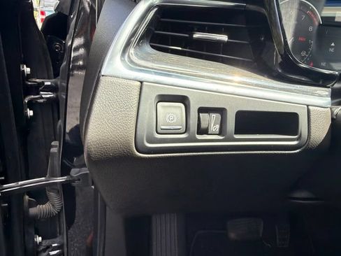 Used 2023 Cadillac XT5 Premium Luxury AWD/4WD image 22