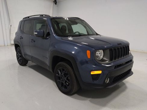 Used 2020 Jeep Renegade Altitude AWD/4WD image 13