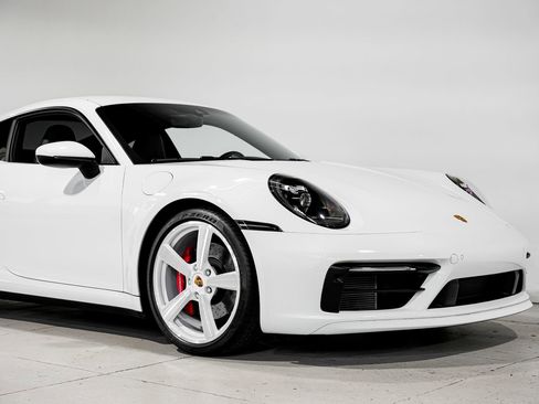 Used 2021 Porsche 911 Carrera S RWD image 44