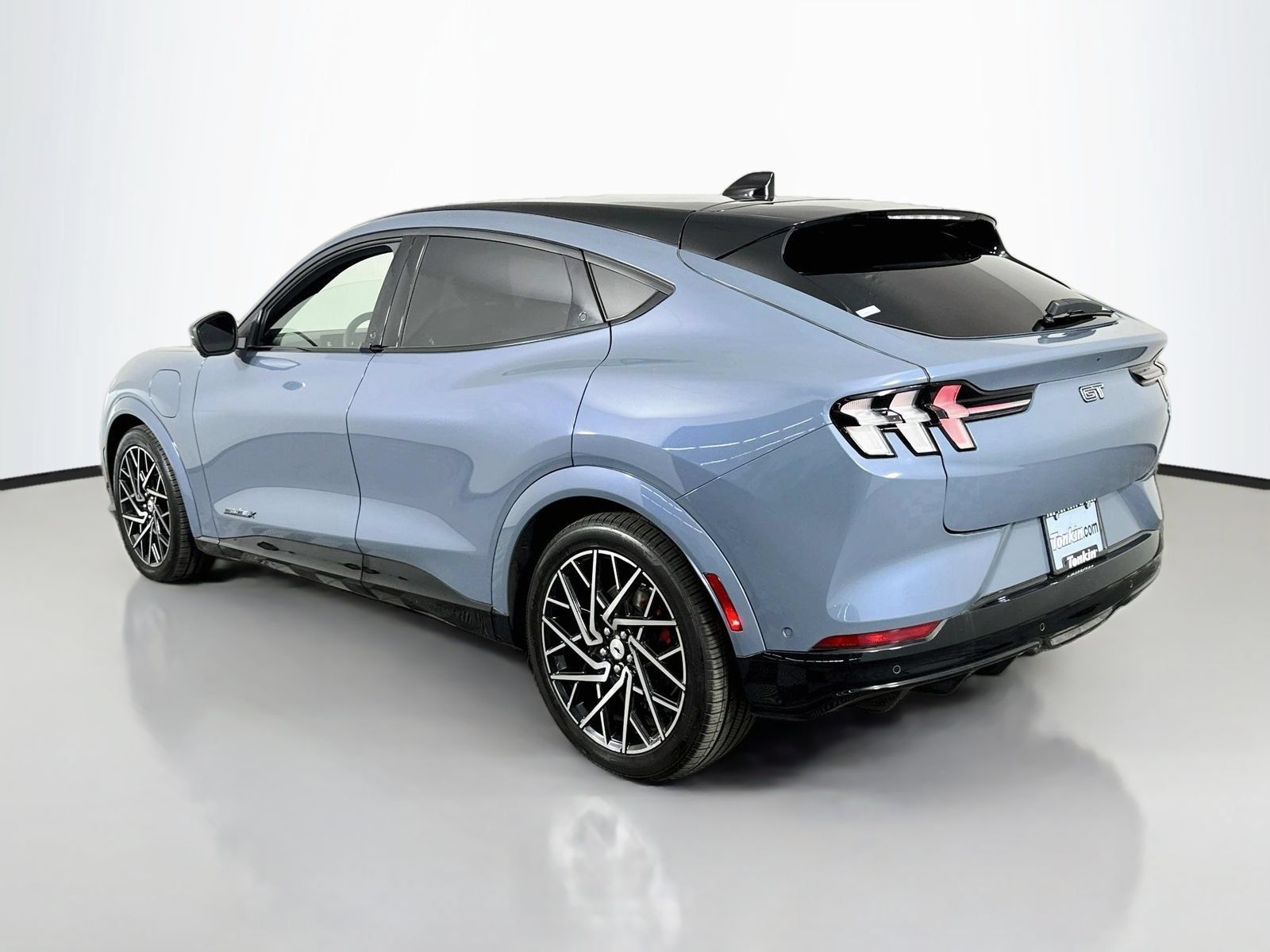 Used 2023 Ford Mustang Mach-E GT w/ GT Performance Edition AWD/4WD image 5