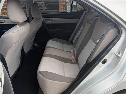 Used 2019 Toyota Corolla LE FWD image 19