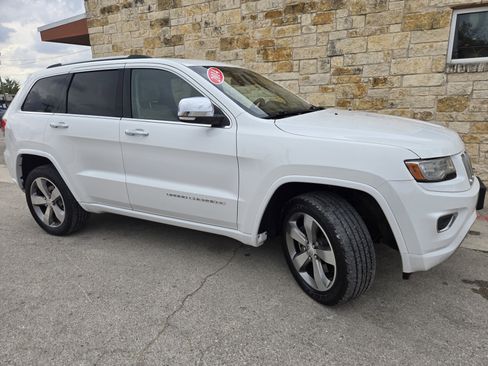 Used 2014 Jeep Grand Cherokee Overland image 19
