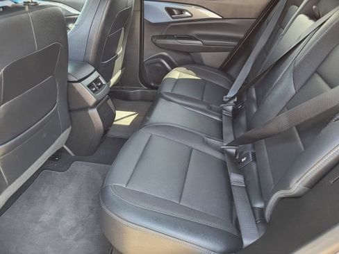 Certified 2024 Chevrolet Equinox EV LT w/ LPO, Active Package FWD image 11