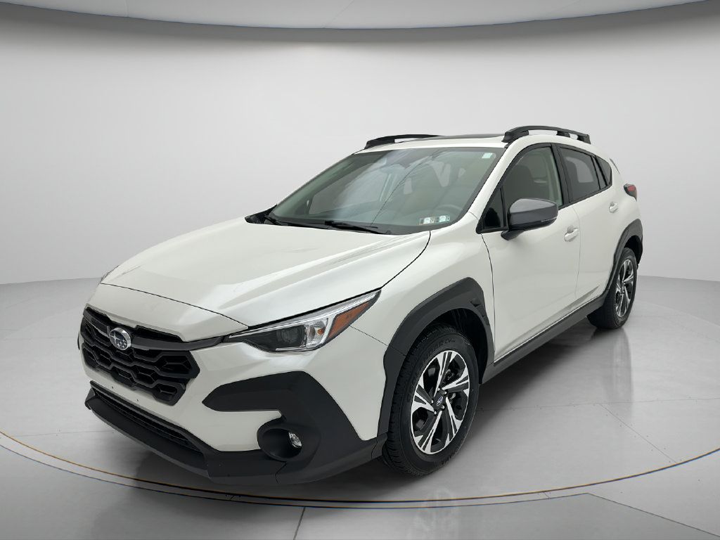 Used 2025 Subaru Crosstrek 2.5i Premium AWD/4WD image 3