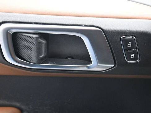 Used 2022 Ford Bronco Outer Banks image 13