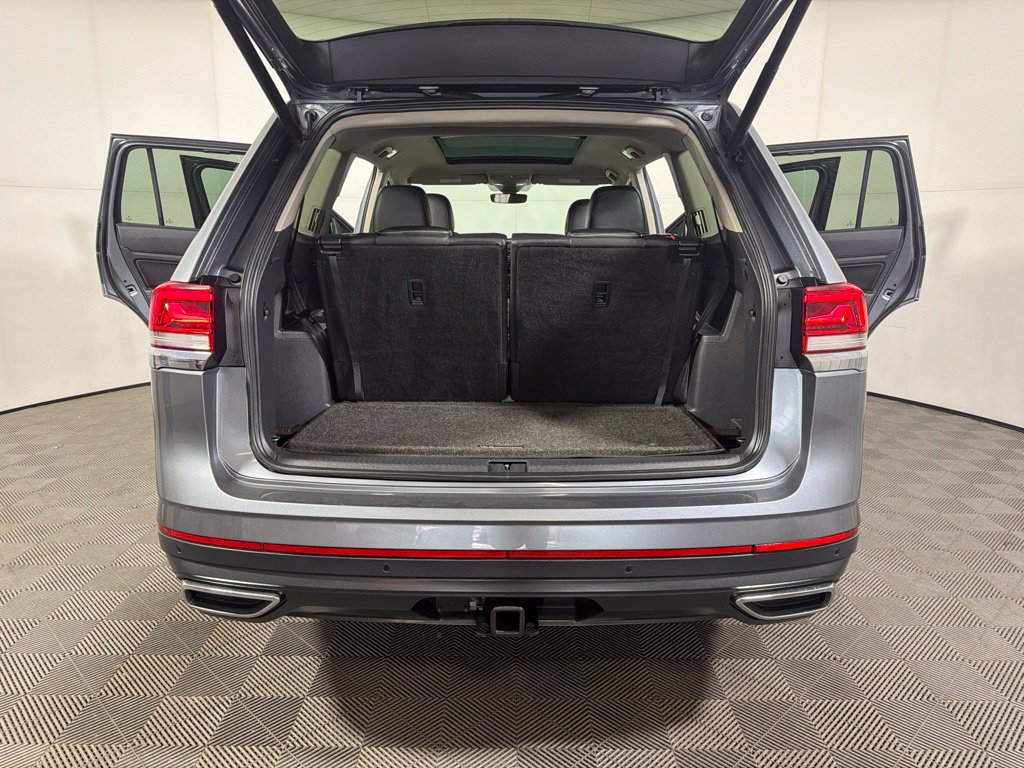 Used 2021 Volkswagen Atlas SEL AWD/4WD image 18