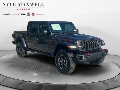 New 2025 Jeep Gladiator Rubicon w/ Convenience Group image 2