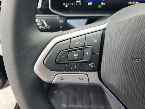New 2026 Volkswagen Jetta SE FWD image 19