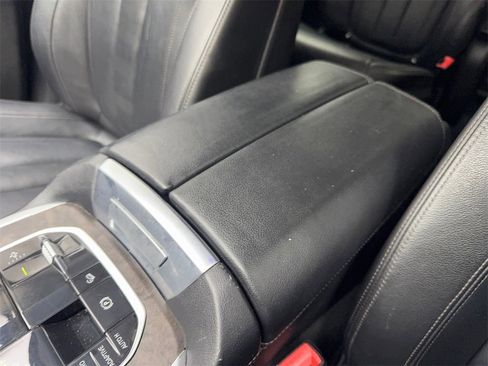 Used 2021 BMW X7 xDrive40i w/ Premium Package image 76