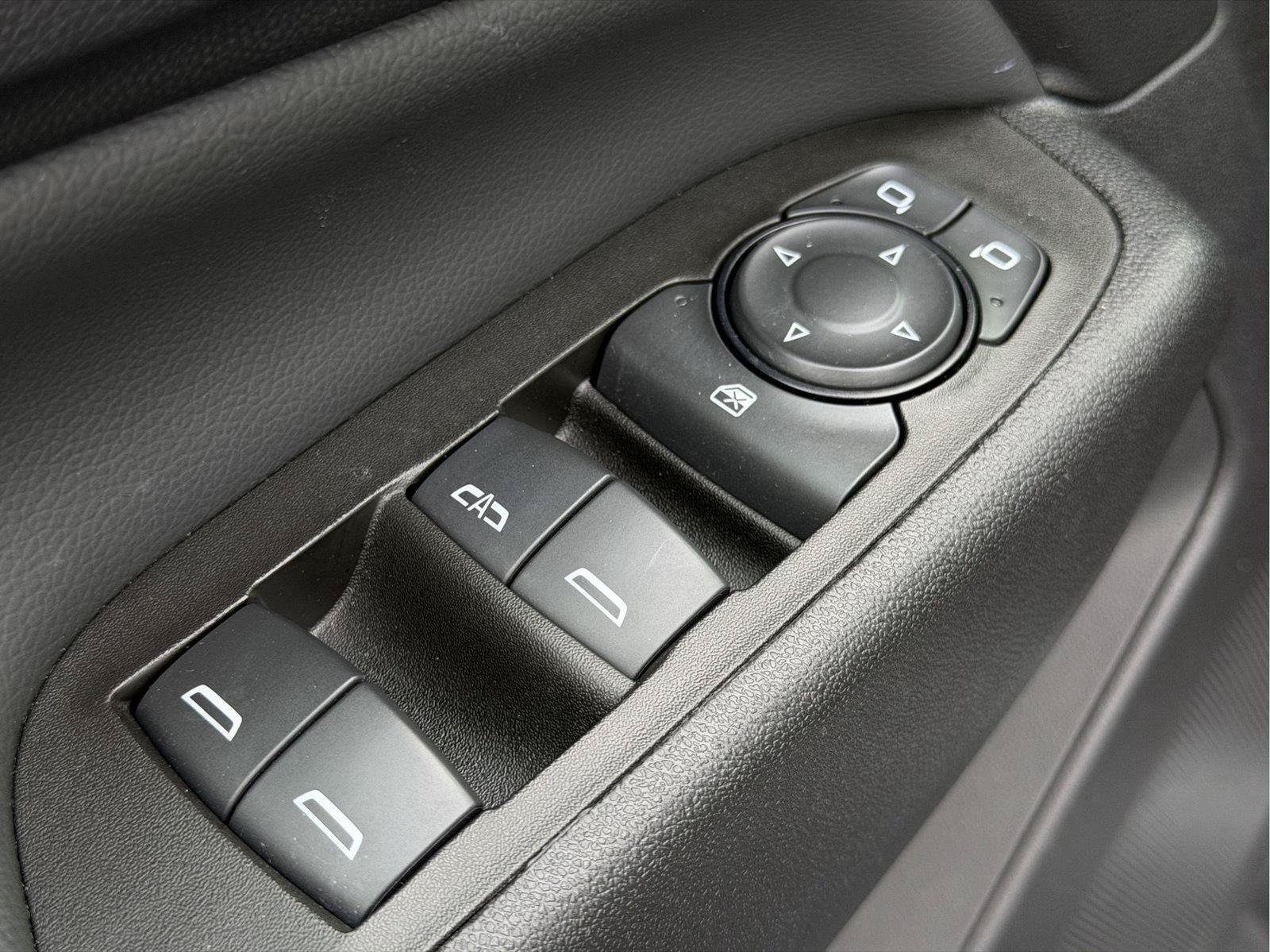 Used 2024 Chevrolet Equinox LT AWD/4WD image 37