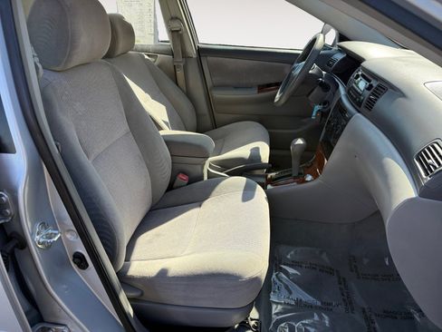 Used 2007 Toyota Corolla FWD image 19