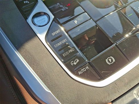 New 2026 BMW X5 xDrive40i w/ Executive Package image 21