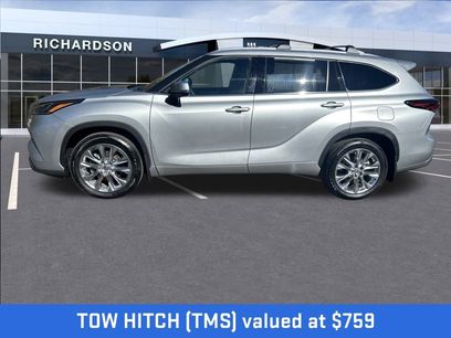 Used 2024 Toyota Highlander Limited