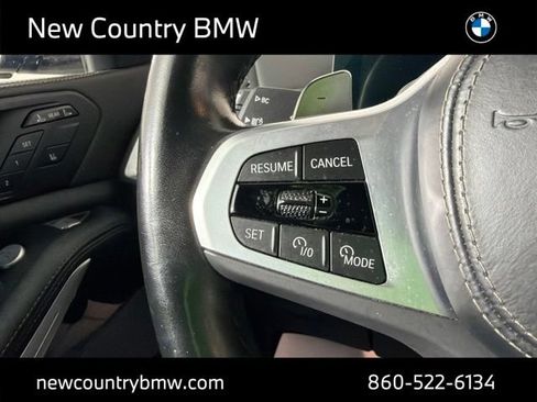 Used 2023 BMW X7 xDrive40i w/ M Sport Package AWD/4WD image 21