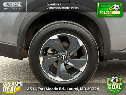 Used 2024 Nissan Rogue SV AWD/4WD image 7