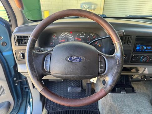 Used 2004 Ford F350 XLT AWD/4WD image 17