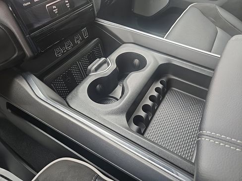 New 2026 RAM 1500 Laramie w/ Night Edition image 71