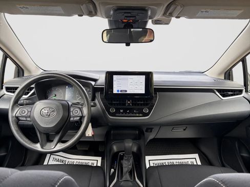 Used 2023 Toyota Corolla LE AWD/4WD image 21