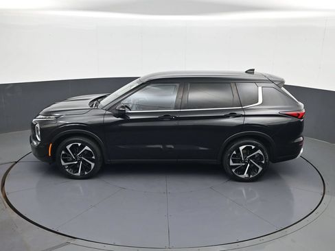 Used 2022 Mitsubishi Outlander SE AWD/4WD image 21