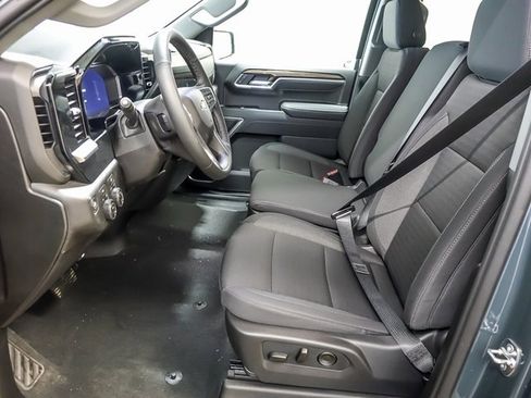 New 2026 Chevrolet Silverado 1500 LT image 9