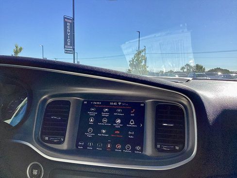 Used 2019 Dodge Charger R/T w/ Blacktop Package image 13