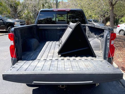 Used 2021 Chevrolet Silverado 1500 LT Trail Boss w/ Convenience Package II image 34