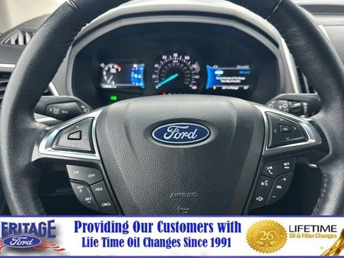 Certified 2024 Ford Edge SEL image 23