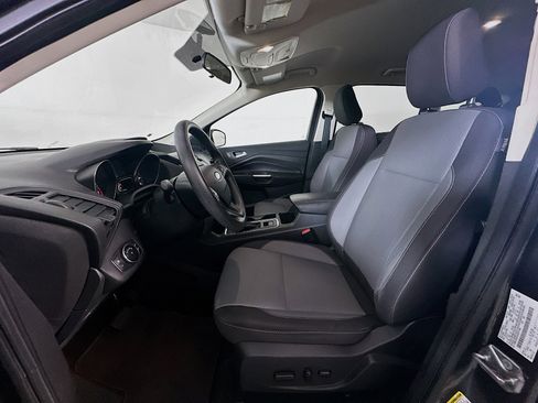 Used 2018 Ford Escape SE image 13