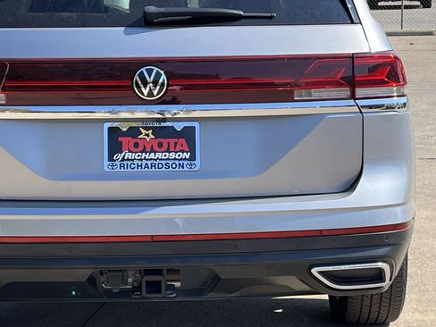 Used 2024 Volkswagen Atlas SE FWD image 6