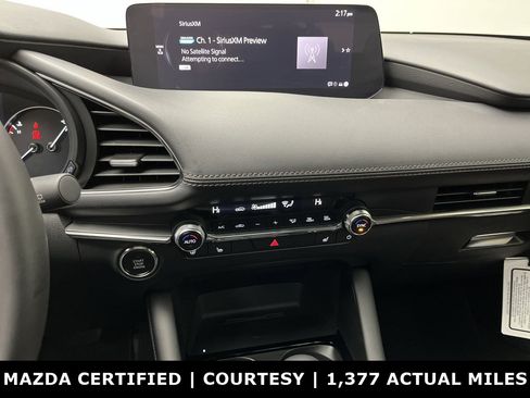 Certified 2025 MAZDA MAZDA3 Hatchback w/Premium Plus Pkg image 18