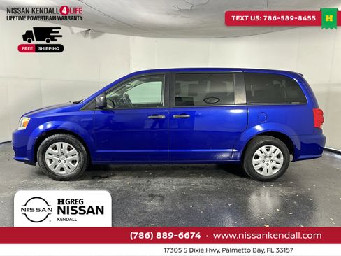Used 2019 Dodge Grand Caravan SE image 7