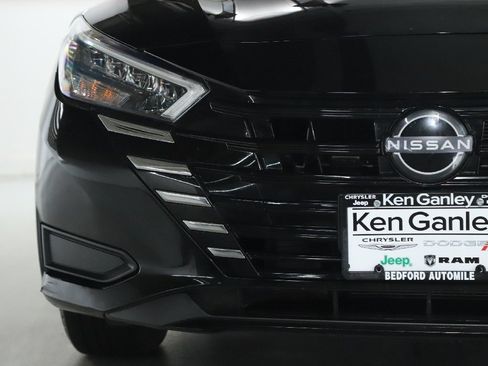 Used 2025 Nissan Versa SV w/ Trunk Package FWD image 6