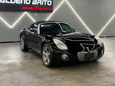 Used 2006 Pontiac Solstice Convertible w/ Premium Package RWD image 15
